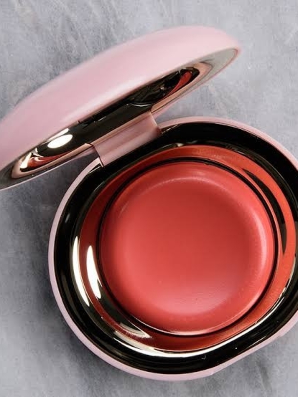 Rare Beauty Stay Vulnerable Melting Blush in Nearly Apricot